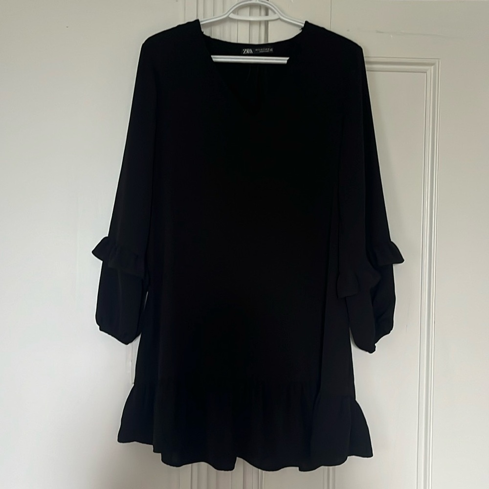 Zara Black Long Sleeve Ruffle Hem Dress